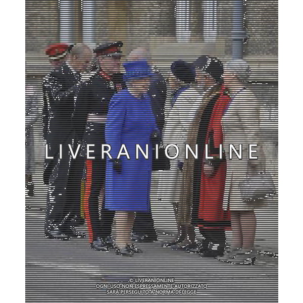 Her Majesty The Queen, accompanied by His Royal Highness The Duke of Edinburgh will attend the Royal Maundy Service at Christ Church Cathedral then onto to a reception at the Deanery and then lunch as guests of Oriel College - ©photoshot/AGENZIA ALDO LIVERANI SAS - ITALY ONLY - REALI INGLESI: La Regina ELISABETTA II, con il marito Filippo Duca di Edimburgo al Royal Service Santo alla Christ Church Cathedral poi su di un ricevimento presso il Decanato e poi pranzo come ospiti di Oriel College