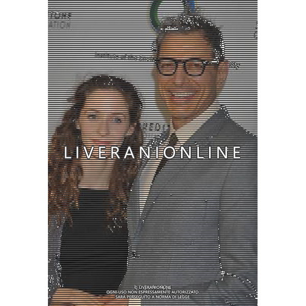 Emilie Livingston and Jeff Goldblum UCLA Institute Of The Environment And Sustainability\'s 2nd Annual \'An Evening Of Environmental Excellence\' at the Home of Jeanne and Anthony Pritzker March 5, 2013 - Beverly Hills, California /AGENZIA ALDO LIVERANI SAS/ITALY ONLY - EDITORIAL USE ONLY
