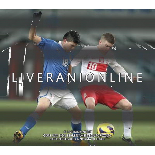 GLIWICE STADION MIEJSKI PRZY ULICY OKRZEI 27.03.2013 PILKA NOZNA 12 TURNIEJ CZTERECH NARODOW POLSKA U20 - WLOCHY U20 NZ MASSIMILIANO BUSELLATO ITA MICHAL CHRAPEK POL FOT MICHAL NOWAK / NEWSPIX.PL GLIWICE 27.03.2013 FOOTBALL 12TH FOUR NATIONS TOURNAMENT POLAND U20 - ITALY U20 MASSIMILIANO BUSELLATO ITA MICHAL CHRAPEK POL MICHAL NOWAK / NEWSPIX.PL --- Newspix.pl AG ALDO LIVERANI S A S ONLY ITALY *** Local Caption *** www.newspix.pl mail us: info@newspix.pl call us: 0048 022 23 22 222 --- Polish Picture Agency by Ringier Axel Springer Poland