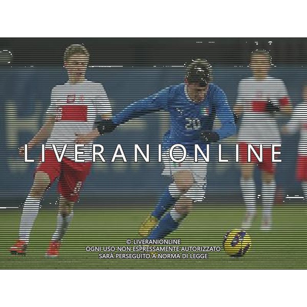 GLIWICE STADION MIEJSKI PRZY ULICY OKRZEI 27.03.2013 PILKA NOZNA 12 TURNIEJ CZTERECH NARODOW POLSKA U20 - WLOCHY U20 NZ MATEUSZ SZWOCH POL ANDREA BELLOTTI ITA FOT MICHAL NOWAK / NEWSPIX.PL GLIWICE 27.03.2013 FOOTBALL 12TH FOUR NATIONS TOURNAMENT POLAND U20 - ITALY U20 MATEUSZ SZWOCH POL ANDREA BELLOTTI ITA MICHAL NOWAK / NEWSPIX.PL --- Newspix.pl AG ALDO LIVERANI S A S ONLY ITALY *** Local Caption *** www.newspix.pl mail us: info@newspix.pl call us: 0048 022 23 22 222 --- Polish Picture Agency by Ringier Axel Springer Poland