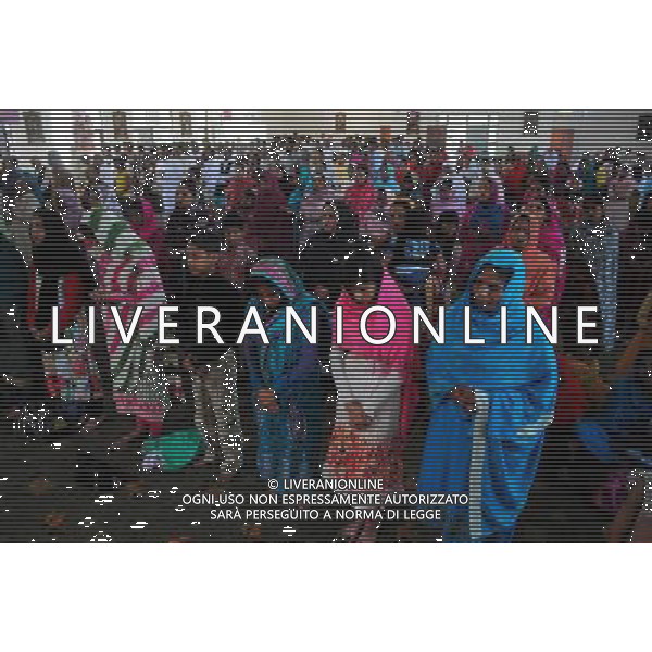 (130401) -- PESHAWAR, Apr. 1, 2013 () -- Pakistani Christians attend an Easter Mass at a church in northwest Pakistan\'s Peshawar on March 31, 2013.(/Umar Qayyum)(gy) ©photoshot/AGENZIA ALDO LIVERANI SAS - ITALY ONLY - I cristiani pakistani durante le celebrazioni della Pasqua nel nord-ovest del Pakistan, Peshawar il 31 marzo 2013