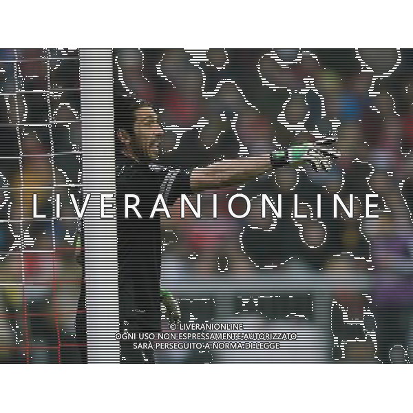(130403) -- MUNICH, April 3, 2013 () -- Goalkeeper Gianluigi Buffon of Juventus gestures during the UEFA Champions League quarter-final match against Bayern Munich in Munich, south Germany, April 2, 2013. Bayern Munich won 2-0. (/Ma Ning) ©PHOTOSHOT/AGENZIA ALDO LIVERANI SAS - ITALY ONLY - Bayern Monaco - Juventus UEFA Champions League 2012/2013 Quarti di Finale andata Monaco di Baviera (Germania) - 02.04.2013