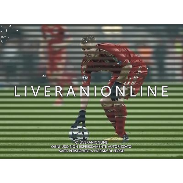 (130403) -- MUNICH, April 3, 2013 () -- Bastian Schweinsteiger of Bayern Munich prepares for a free kick during the UEFA Champions League quarter-final match against Juventus in Munich, south Germany, April 2, 2013. Bayern Munich won 2-0. (/Ma Ning) ©PHOTOSHOT/AGENZIA ALDO LIVERANI SAS - ITALY ONLY - Bayern Monaco - Juventus UEFA Champions League 2012/2013 Quarti di Finale andata Monaco di Baviera (Germania) - 02.04.2013