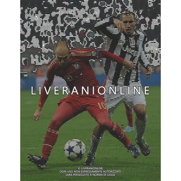 UEFA Champions League 2012/2013 Quarti di Finale Ritorno Monaco di Baviera (Germania) - 02.04.2013 Bayern Monaco-Juventus Nella Foto:Robben Arjen-Chiellini Giorgio /Ph.Vitez-Ag. Aldo Liverani