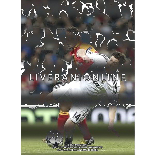 Real Madrid\'s Xabi Alonso and Galatasaray\'s Hamit Altintop during quarter finals CHampions League match on March 3rd 2013. Photo: Cesar Cebolla / ALFAQUI AG ALDO LIVERANI S A S ONLY ITALY