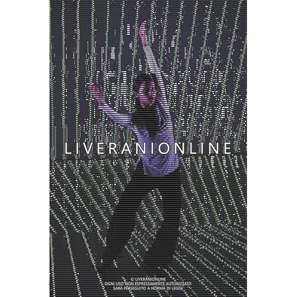 (130314) -- TAIPEI, March 14, 2013 () -- An artist performs Japanese choreographer Hiroki Umeda\'s dance production \'4. temporal pattern\' during a press preview in Taipei, southeast China\'s Taiwan, March 14, 2013. Hiroaki Umeda\'s choreographic works \'Haptic\' and \'4. temporal pattern\' will be staged during the 2013 Taiwan International Festival of Arts (TIFA) from March 15 to 17. (/Wu Ching-teng) (lmm) /AGENZIA ALDO LIVERANI SAS/ITALY ONLY - EDITORIAL USE ONLY