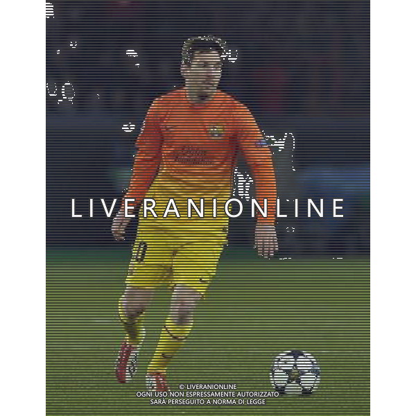 Parc des Princes, Paris St Germain v Barcelona (2-2) Champions League Quarter Final 1st Leg 02/04/2013 Lionel Messi (Barcelona) Photo: Roger Parker Fotosports International ©PHOTOSHOT/AGENZIA ALDO LIVERANI SAS - ITALY ONLY - EDITORIAL USE ONLY PSG Paris Saint Germain FC - FC Barcellona Gara di andata di UEFA Champions League quarti di finale allo stadio Parc des Princes a Parigi, Francia 2 aprile 2013