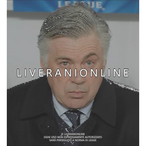 Parc des Princes, Paris St Germain v Barcelona (2-2) Champions League Quarter Final 1st Leg 02/04/2013 PSG coach Carlo Ancelotti Photo: Roger Parker Fotosports International ©PHOTOSHOT/AGENZIA ALDO LIVERANI SAS - ITALY ONLY - EDITORIAL USE ONLY PSG Paris Saint Germain FC - FC Barcellona Gara di andata di UEFA Champions League quarti di finale allo stadio Parc des Princes a Parigi, Francia 2 aprile 2013