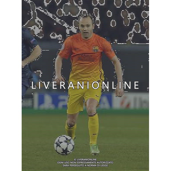 Parc des Princes, Paris St Germain v Barcelona (2-2) Champions League Quarter Final 1st Leg 02/04/2013 Andres Iniesta (Barcelona) Photo: Roger Parker Fotosports International ©PHOTOSHOT/AGENZIA ALDO LIVERANI SAS - ITALY ONLY - EDITORIAL USE ONLY PSG Paris Saint Germain FC - FC Barcellona Gara di andata di UEFA Champions League quarti di finale allo stadio Parc des Princes a Parigi, Francia 2 aprile 2013