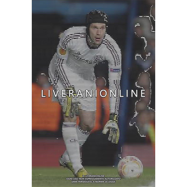 Chelsea\'s Petr Cech. Chelsea beat Rubin Kazan 3:1 Chelsea 04/04/13 Chelsea V Rubin Kazan 04/04/13 Europa League Quarter Final 1st Leg Photo: Richard Washbrooke Fotosports International ©PHOTOSHOT/AGENZIA ALDO LIVERANI SAS - ITALY ONLY - EDITORIAL USE ONLY Chelsea Vs Rubin Kazan Quarti di finale andata Europa League 04 aprile 2013