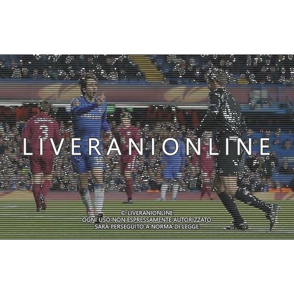Chelsea\'s Yossi Benayoun appeals to the referee Gianluca Rocchi that Chelsea\'s John Terry did not hand ball the ball. Chelsea beat Rubin Kazan 3:1 Chelsea 04/04/13 Chelsea V Rubin Kazan 04/04/13 Europa League Quarter Final 1st Leg Photo: Richard Washbrooke Fotosports International ©PHOTOSHOT/AGENZIA ALDO LIVERANI SAS - ITALY ONLY - EDITORIAL USE ONLY Chelsea Vs Rubin Kazan Quarti di finale andata Europa League 04 aprile 2013