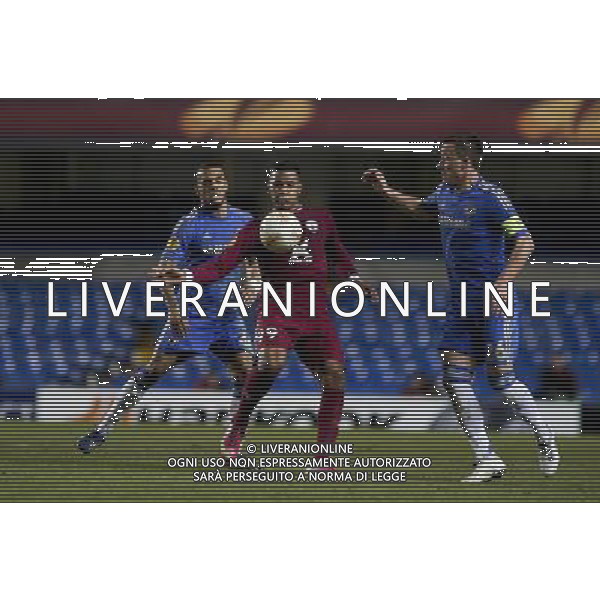 (130405) -- LONDON, April 5, 2013 () -- Rubin Kazan\'s Salomon Rondon (C) controls the ball during the UEFA Europa League quarter-final first leg football match against Chelsea in London, capital of Britain, on April 4, 2013. Chelsea won the match 3-1. (/Tang Shi) ©PHOTOSHOT/AGENZIA ALDO LIVERANI SAS - ITALY ONLY - EDITORIAL USE ONLY Chelsea Vs Rubin Kazan Quarti di finale andata Europa League 04 aprile 2013