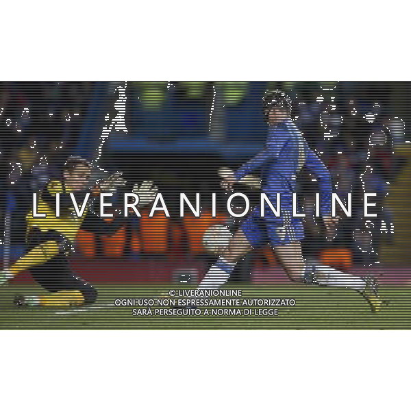 (130405) -- LONDON, April 5, 2013 () -- Chelsea\'s Fernando Torres (R) shoots during the UEFA Europa League quarter-final first leg football match against Rubin Kazan in London, capital of Britain, on April 4, 2013. Chelsea won the match 3-1. (/Tang Shi) ©PHOTOSHOT/AGENZIA ALDO LIVERANI SAS - ITALY ONLY - EDITORIAL USE ONLY Chelsea Vs Rubin Kazan Quarti di finale andata Europa League 04 aprile 2013