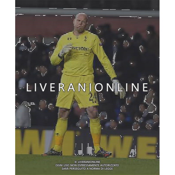 A Dejected Brad Friedel after 2nd goal Tottenham Hotspur 2012/13 Tottenham Hotspur V FC Basel 04/04/13 UEFA Europa League Photo: Robin Parker Fotosports International ©PHOTOSHOT/AGENZIA ALDO LIVERANI SAS - ITALY ONLY - EDITORIAL USE ONLY Tottenham Hotspur Vs FC Basilea Quarti di finale andata UEFA Europa League 04 aprile 2013
