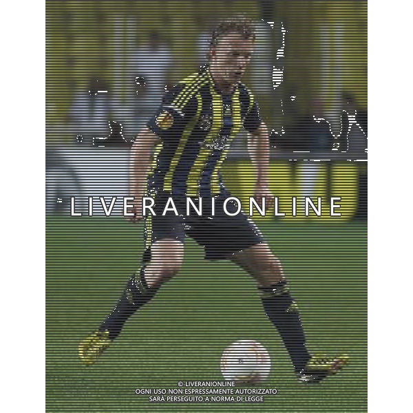 UEFA Europa League Quarterfinal match between Fenerbahce and Lazio at Sukru Saracoglu Stadium in Istanbul on April 4, 2013 Match scored: Fenerbahce 2 - Lazio 0 Pictured: Dirk Kuyt of Fenerbahce. PILKA NOZNA LIGA EUROPY SEZON 2012/2013 FOT.SESKIM PHOTO/NEWSPIX.PL TURKEY, GERMANY, AUSTRIA AND UK OUT !!! --- Newspix.pl AG ALDO LIVERANI S A S ONLY ITALY *** Local Caption *** www.newspix.pl mail us: info@newspix.pl call us: 0048 022 23 22 222 --- Polish Picture Agency by Ringier Axel Springer Poland