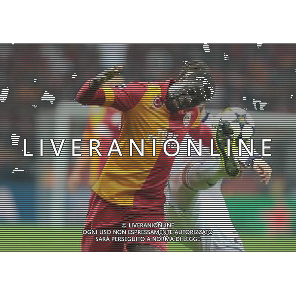 UEFA Champions League Quarter Final second leg match between Galatasaray and Real Madrid at Turk Telekom Arena Stadium on April 9, 2013 in Istanbul, Turkey. Match Scored: Galatasaray 3 - Real Madrid 2 Pictured: Emmanuel Eboue of Galatasaray and Gonzalo Higuain of Real Madrid. ©photohsot/AGENZIA ALDO LIVERANI SAS - ITALY ONLY - Galatasaray - Real Madrid UEFA Champions League Quarti di Finale di ritorno a Istanbul, in Turchia 9 Aprile 2013