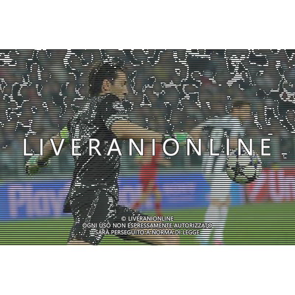 UEFA Champions League - Quarti di finale gara di ritorno Torino 10-04-2013 Juventus - Bayern Monaco nella foto Gianluigi Buffon (Juventus) foto Roberto Garavaglia - ag. Aldo Liverani