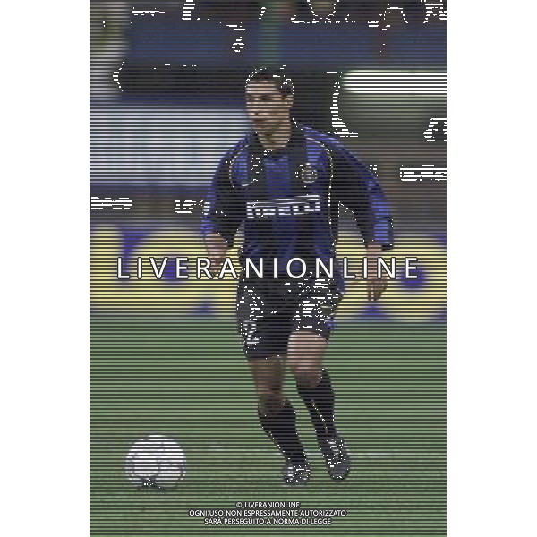 MILANO, 21-02-02 DFP/MARCO LUSSOSO INTER-AEK ATENE (COPPA UEFA) NELLA FOTO: IVAN CORDOBA AG ALDO LIVERANI S A S