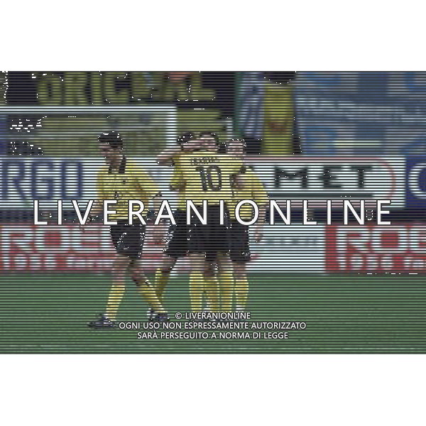 MILANO, 21-02-02 DFP/MARCO LUSSOSO INTER-AEK ATENE (COPPA UEFA) NELLA FOTO: ESULTANZA DELL\'AEK AG ALDO LIVERANI S A S