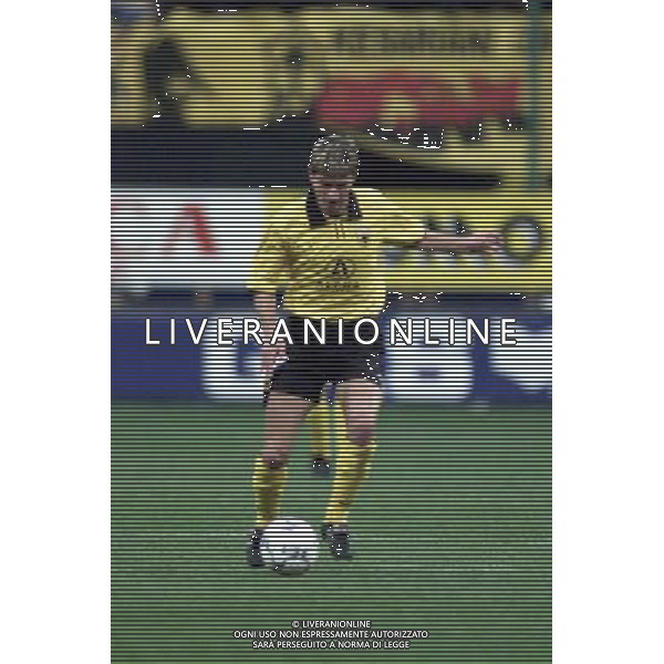 MILANO, 21-02-02 DFP/MARCO LUSSOSO INTER-AEK ATENE (COPPA UEFA) NELLA FOTO: PETKOV AG ALDO LIVERANI S A S