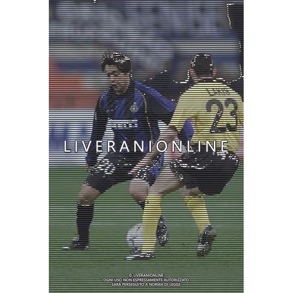 MILANO, 21-02-02 DFP/MARCO LUSSOSO INTER-AEK ATENE (COPPA UEFA) NELLA FOTO: ALVARO RECOBA AG ALDO LIVERANI S A S