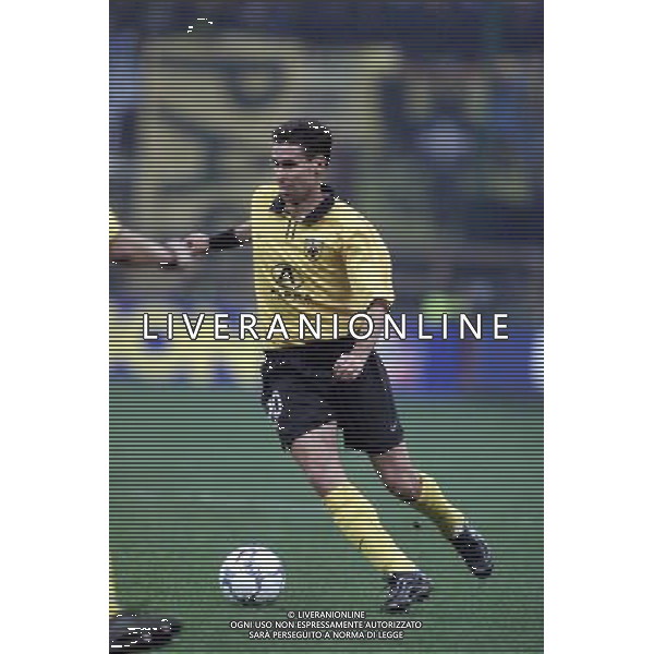 MILANO, 21-02-02 DFP/MARCO LUSSOSO INTER-AEK ATENE (COPPA UEFA) NELLA FOTO: TSARTAS AG ALDO LIVERANI S A S