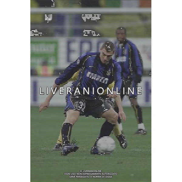 MILANO, 21-02-02 DFP/MARCO LUSSOSO INTER-AEK ATENE (COPPA UEFA) NELLA FOTO: CHRISTIAN VIERI AG ALDO LIVERANI S A S