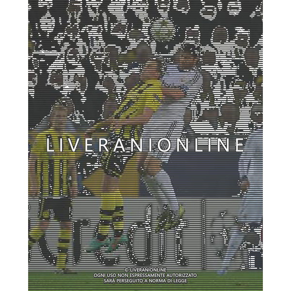firo : Fu§ball,Fussball : 24.10.2012 CL, Champions League UEFA, Saison 2012/2013 BVB, Borussia Dortmund - Real Madrid 2:1 Kevin GRO§KREUTZ, BVB, links gegen ALONSO $worldrightsEs gelten unsere AGB, einsehbar auf www.firosportphoto.de, copyright by firo sportphoto: Coesfelder Str. 207 D-48249 DŸlmen www.firosportphoto.de mail@firosportphoto.de (V o l k s b a n k B o c h u m - W i t t e n ) BLZ.: 430 601 29 Kt. Nr.: 341 117 100 Tel:Ê +49-2594-9916004 Fax:Ê+49-2594-9916005 ©FIROSPORTPHOTO/AGENZIA ALDO LIVERANI SAS - ITALY ONLY - EDITORIAL USE ONLY