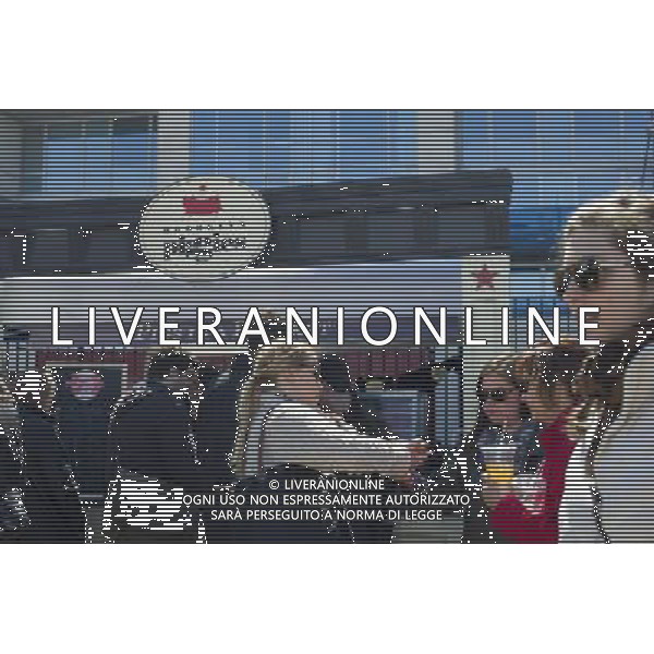 Foodies from around the city flock to opening day at the Smorgasburg in East River State Park in the Williamsburg neighborhood of Brooklyn in New York on Saturday, April 6, 2013. The marketplace features prepared and artisanal foods made in Brooklyn by small entrepreneurs. In the two years the market has been in operation it has provided a venue for numerous chefs and cooks to sell their wares, some of whom have grown into large successful businesses. (å Frances M. Roberts) ©photoshot/AGENZIA ALDO LIVERANI SAS - ITALY ONLY - La vita quotidiana della popolazione di Williamsburg, Brooklyn, New York 6 Aprile 2013.