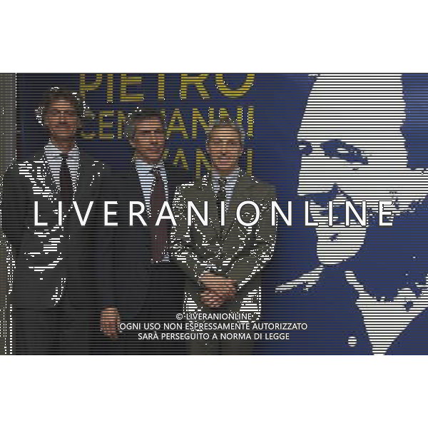 MILANO 16/4/2013 AULA MAGNA DELL\' UNIVERSITA\' BOCCONI VIA GOBBI COMMEMORAZIONE DEL 100esimo ANNIVERSARIO DELLA NASCITA DI PIETRO BARILLA NELLA FOTO GUIDO, PAOLO E LUCA BARILLA FOTO ROMANO/AG ALDO LIVERANI S.A.S. *** Local Caption *** anniversario della nascita di