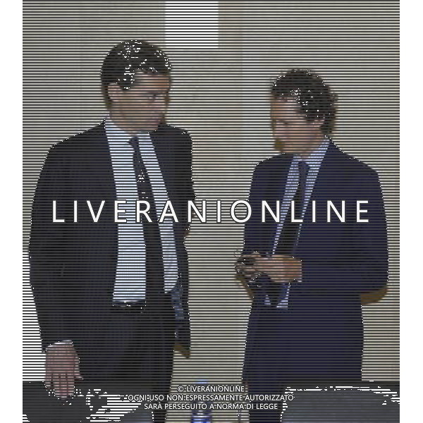 MILANO 19/4/2013 UNIVERSITA\' BOCCONI FIRMA ACCORDO TRA FONDAZIONE AGNELLI ED UNIVERSITA\' BOCCONI NELLA FOTO JOHN ELKANN ED ANDREA SIRONI FOTO ROMANO/AG ALDO LIVERANI 