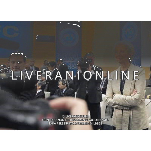 (130420) -- WASHINGTON D.C., April 20, 2013 () -- International Monetary Fund (IMF) Managing Director Christine Lagarde (R) is seen before an International Monetary and Financial Committee (IMFC) meeting during the IMF and World Bank Group Spring Meetings at the IMF headquarters in Washington D.C., April 20, 2013. (/Wang Yiou) ©photoshot/AGENZIA ALDO LIVERANI SAS - ITALY ONLY - Convegno di primavera del FMI Fondo monetario Internazionale (FMI) e la Banca Mondiale, a Washington DC aprile, 2013.