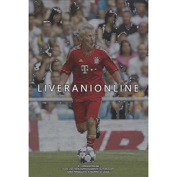 FuÃŸball,Fussball, International, 05.06.2011 \'Corzaon Classic, All for Africa\'; friendly match Real Madrid vs Bayern Benefizspiel Real Madrid - FC Bayern Muenchen MÃ¼nchen Allstars 8:3 Munchen veterans. Paul Breitner Einzelaktion Witz Humor $worldrightsEs gelten unsere AGB, einsehbar auf www.firosportphoto.de Â§ONLY FOR USE IN G E R M A N Y !!!!! alfaqui copyright by firo sportphoto: Pfefferackerstr. 2aÂ  45894 G e l s e n k i r c h e n www.firosportphoto.de mail@firosportphoto.de (V o l k s b a n k B o c h u m - W i t t e n ) BLZ.: 430 601 29 Kt. Nr.: 341 117 100 Tel:Â  0209 - 9304402 Fax:Â  0209 - 9304443 AG ALDO LIVERANI S A S ONLY ITALY