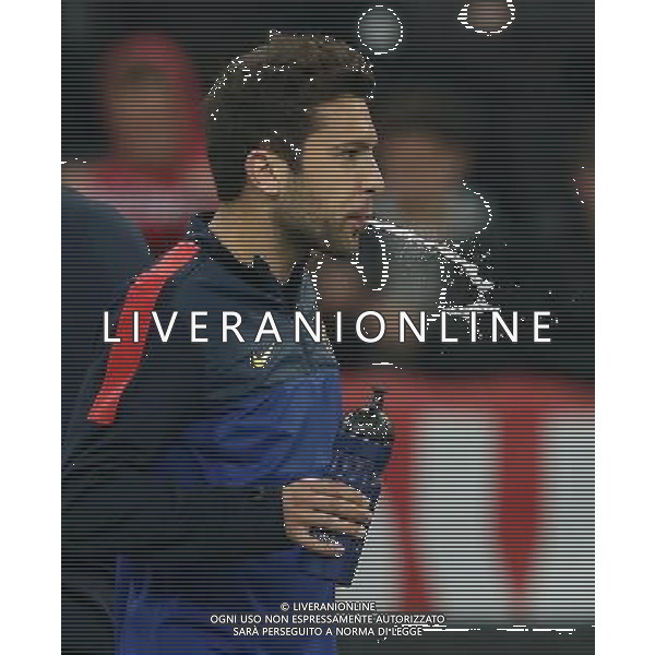 firo FuÃŸball, Fussball, 23.04.2013 Uefa Champions League, CL Saison 2012/2013 Halbfinale, Hinspiel FCB FC Bayern MÃ¼nchen, Muenchen - FC Barcelona 4:0 Barca Jordi Alba, spukt mit Wasser, SpaÃŸ Witz Humor $worldrights Es gelten unsere AGB, einsehbar auf www.firosportphoto.de copyright by firo sportphoto: Coesfelder Str.207 48249 DÃ¼lmen www.firosportphoto.de mail@firosportphoto.de (V o l k s b a n k B o c h u m - W i t t e n ) BLZ.: 430 601 29 Kt. Nr.: 341 117 100 Tel:Â  02594 - 9916004 Fax:Â 02594 - 9916005 AG ALDO LIVERANI S A S ONLY ITALY
