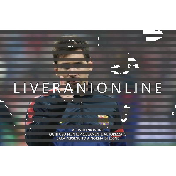 firo FuÃŸball, Fussball, 23.04.2013 Uefa Champions League, CL Saison 2012/2013 Halbfinale, Hinspiel FCB FC Bayern MÃ¼nchen, Muenchen - FC Barcelona 4:0 Barca Lionel Messi, Gestik, Geste, halbe figur, Daumen hoch $worldrights Es gelten unsere AGB, einsehbar auf www.firosportphoto.de copyright by firo sportphoto: Coesfelder Str.207 48249 DÃ¼lmen www.firosportphoto.de mail@firosportphoto.de (V o l k s b a n k B o c h u m - W i t t e n ) BLZ.: 430 601 29 Kt. Nr.: 341 117 100 Tel:Â  02594 - 9916004 Fax:Â 02594 - 9916005 AG ALDO LIVERANI S A S ONLY ITALY