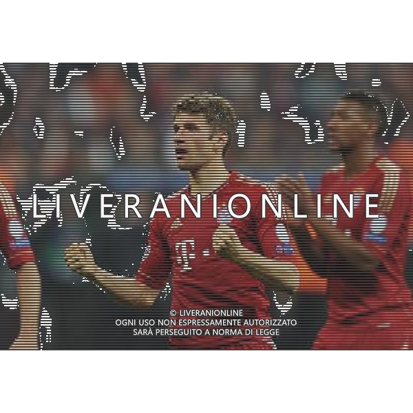 firo Fu§ball,Fussball, 23.04.2013 Uefa Champions League, Saison 2012/2013 Halbfinale, Hinspiel, FC Bayern MŸnchen, Muenchen, FCB, - FC Barcelona, 4 : 0, Jubel, jubeln, Gestik, Thomas MŸller, Mueller, Bayern, $worldrightsEs gelten unsere AGB, einsehbar auf www.firosportphoto.de copyright by firo sportphoto: Coesfelder Str.207 48249 DŸlmen www.firosportphoto.de mail@firosportphoto.de (V o l k s b a n k B o c h u m - W i t t e n ) BLZ.: 430 601 29 Kt. Nr.: 341 117 100 Tel:Ê 02594 - 9916004 Fax:Ê02594 - 9916005 AG ALDO LIVERANI S A S ONLY ITALY