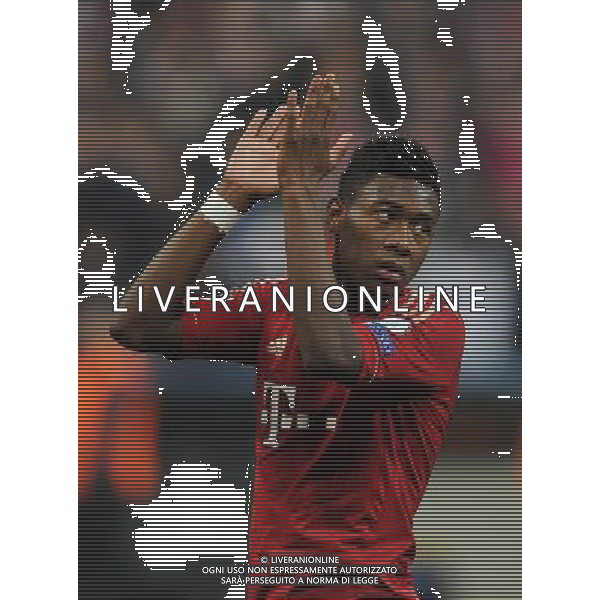 firo Fu§ball,Fussball, 23.04.2013 Uefa Champions League, Saison 2012/2013 Halbfinale, Hinspiel, FC Bayern MŸnchen, Muenchen, FCB, - FC Barcelona, 4 : 0, halbe Figur, Gestik, David Alaba, Bayern, $worldrightsEs gelten unsere AGB, einsehbar auf www.firosportphoto.de copyright by firo sportphoto: Coesfelder Str.207 48249 DŸlmen www.firosportphoto.de mail@firosportphoto.de (V o l k s b a n k B o c h u m - W i t t e n ) BLZ.: 430 601 29 Kt. Nr.: 341 117 100 Tel:Ê 02594 - 9916004 Fax:Ê02594 - 9916005 AG ALDO LIVERANI S A S ONLY ITALY