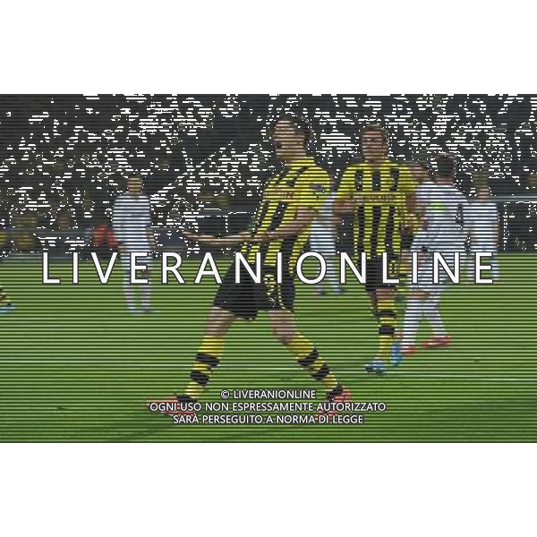 firo Fu§ball,Fussball, 24.04.2013 CL, UEFA Champions League, Saison 2012/2013, Halbfinale, Semifinal BVB, Borussia Dortmund - Real Madrid CF Torjubel, Jubel, Robert Lewandowski, BVB, Tor zum 2:1, Gestik $worldrightsEs gelten unsere AGB, einsehbar auf www.firosportphoto.de copyright by firo sportphoto: Coesfelder Stra§e 207Ê 48249 D † L M E N (Duelmen) www.firosportphoto.de mail@firosportphoto.de (V o l k s b a n k B o c h u m - W i t t e n ) BLZ.: 430 601 29 Kt. Nr.: 341 117 100 Tel:Ê 02594-9916004 Fax:Ê 02594-9916005 AG ALDO LIVERANI S A S ONLY ITALY