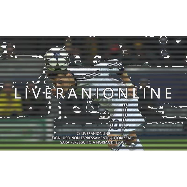 firo Fu§ball,Fussball, 24.04.2013 CL, UEFA Champions League, Saison 2012/2013, Halbfinale, Semifinal BVB, Borussia Dortmund - Real Madrid CF Einzelaktion, Mesut …ZIL, OEZIL, Real, halbe Figur, Kopfball $worldrightsEs gelten unsere AGB, einsehbar auf www.firosportphoto.de copyright by firo sportphoto: Coesfelder Stra§e 207Ê 48249 D † L M E N (Duelmen) www.firosportphoto.de mail@firosportphoto.de (V o l k s b a n k B o c h u m - W i t t e n ) BLZ.: 430 601 29 Kt. Nr.: 341 117 100 Tel:Ê 02594-9916004 Fax:Ê 02594-9916005 AG ALDO LIVERANI S A S ONLY ITALY
