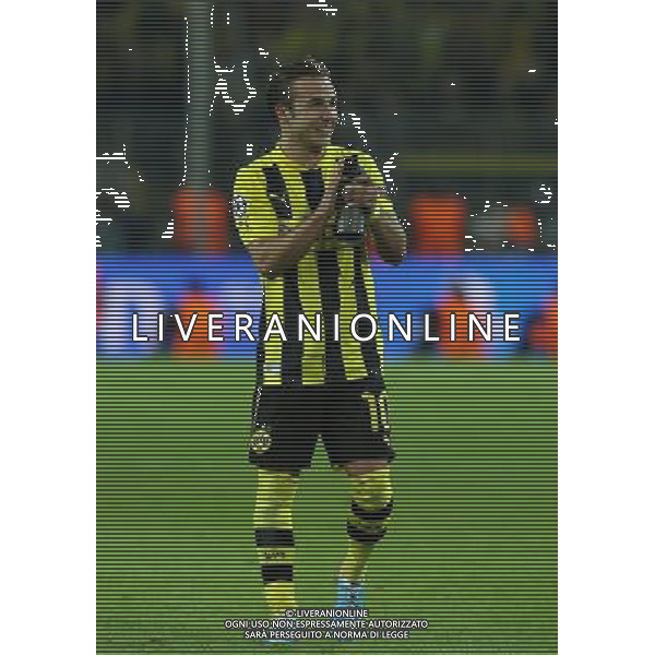 firo : Fu§ball,Fussball, 24.04.2013 CL, Champions League, Saison 2012/2013 Halbfinale,Semifinal,Hinspiel, BVB, Borussia Dortmund - Real Madrid 4:1 Mario G…TZE, BVB , Beifall, Lachen $worldrightsEs gelten unsere AGB, einsehbar auf www.firosportphoto.de, copyright by firo sportphoto: Coesfelder Str. 207 D-48249 DŸlmen www.firosportphoto.de mail@firosportphoto.de (V o l k s b a n k B o c h u m - W i t t e n ) BLZ.: 430 601 29 Kt. Nr.: 341 117 100 Tel:Ê +49-2594-9916004 Fax:Ê+49-2594-9916005 AG ALDO LIVERANI S A S ONLY ITALY