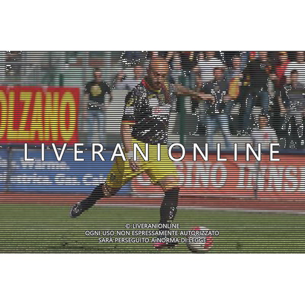 SUD TIROL ALTO ADIGE - LECCE CAMPIONATO LEGA PRO 28/04/2013 NELLA FOTO IL GOL DI CHEVANTON ©GARBUIO/AGENZIA ALDO LIVERANI SAS