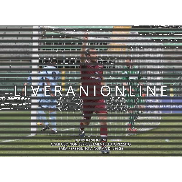 BERGAMO 30 APRILE 2013 , NELLA FOTO dopo gol giuseppe pirrone ,ph.moro/ALDO LIVERANI ALBINOLEFFE - TRAPANI CAMPIONATO LEGA PRO 28/04/2013 ©/AGENZIA ALDO LIVERANI SAS