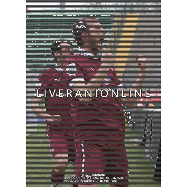 BERGAMO 30 APRILE 2013 , NELLA FOTO dopo gol giuseppe pirrone ,ph.moro/ALDO LIVERANI ALBINOLEFFE - TRAPANI CAMPIONATO LEGA PRO 28/04/2013 ©/AGENZIA ALDO LIVERANI SAS