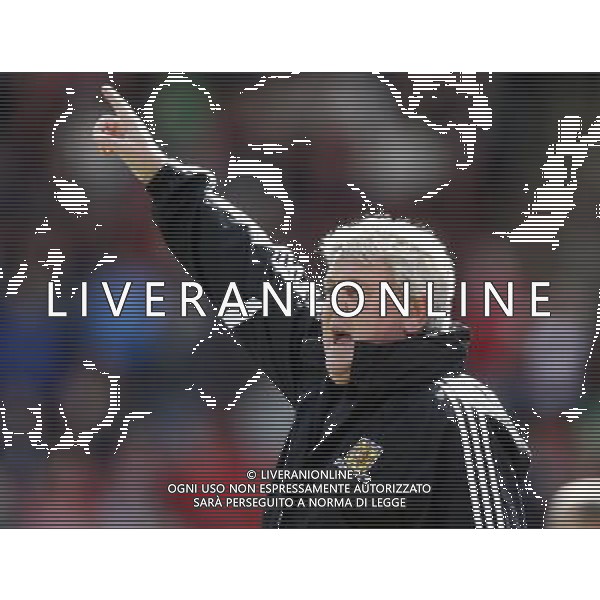 STEVE BRUCE HULL CITY FC MANAGER BARNSLEY V HULL FC NPOWER CHAMPIONSHIP OAKWELL, BARNSLEY, ENGLAND 27 April 2013 GAQ67934 WARNING! This Photograph May Only Be Used For Newspaper And/Or Magazine Editorial Purposes. May Not Be Used For Publications Involving 1 player, 1 Club Or 1 Competition Without Written Authorisation From Football DataCo Ltd. For Any Queries, Please Contact Football DataCo Ltd on +44 (0) 207 864 9121 AG ALDO LIVERANI S A S ONLY ITALY