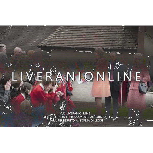 Catherine, Duchess of Cambridge leaves Naomi House Hospice on April 29, 2013 in Winchester, England. ©PHOTOSHOT/AGENZIA ALDO LIVERANI SAS - ITALY ONLY - REALI INGLESI: Kate Middleton Duchessa di Cambridge in visita alla Casa per bambini Naomi, Sutton Scotney, Winchester, per incontrare i bambini e le loro famiglie, personale, volontari e sostenitori.