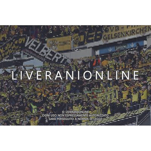 Madrid (30/04/2013).- Estadio Santiago Bernabeu. UEFA Champions League. Real Madrid - Borussia Dortmund. Aficion Borussia. Photo: Alex Cid-Fuentes / ALFAQUI AG ALDO LIVERANI S A S ONLY ITALY
