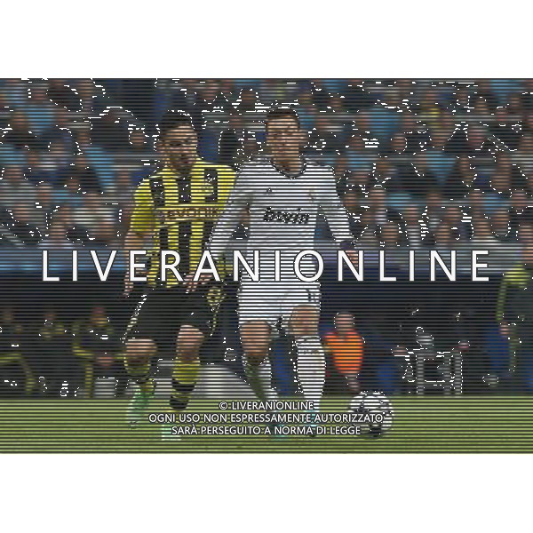 Madrid (30/04/2013).- Estadio Santiago Bernabeu. UEFA Champions League. Real Madrid - Borussia Dortmund. Ilkay Gundogan, Mesut Ozil. Photo: Alex Cid-Fuentes / ALFAQUI AG ALDO LIVERANI S A S ONLY ITALY