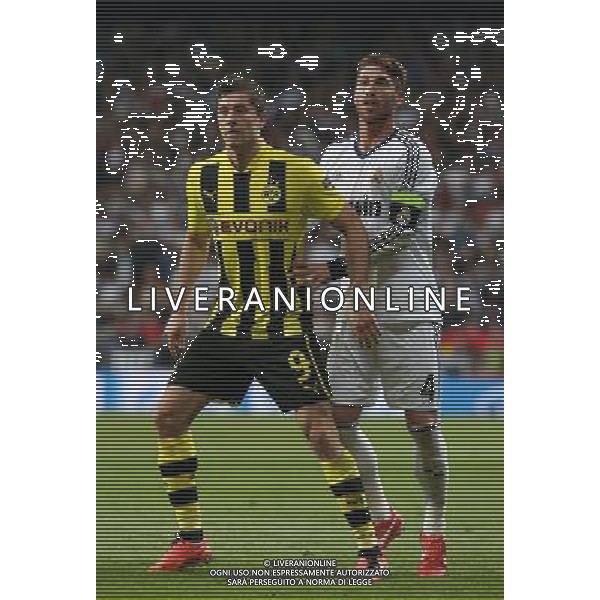 Madrid (30/04/2013).- Estadio Santiago Bernabeu. UEFA Champions League. Real Madrid - Borussia Dortmund. Robert Lewandowski, Sergio Ramos. Photo: Alex Cid-Fuentes / ALFAQUI AG ALDO LIVERANI S A S ONLY ITALY