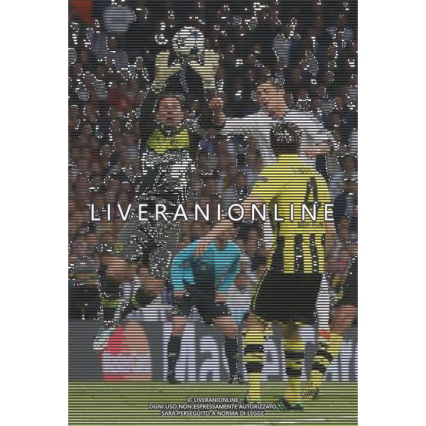 Madrid (30/04/2013).- Estadio Santiago Bernabeu. UEFA Champions League. Real Madrid - Borussia Dortmund. Roman Weidenfeller, Cristiano Ronaldo. Photo: Alex Cid-Fuentes / ALFAQUI AG ALDO LIVERANI S A S ONLY ITALY