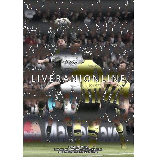 Madrid (30/04/2013).- Estadio Santiago Bernabeu. UEFA Champions League. Real Madrid - Borussia Dortmund. Roman Weidenfeller, Cristiano Ronaldo. Photo: Alex Cid-Fuentes / ALFAQUI AG ALDO LIVERANI S A S ONLY ITALY